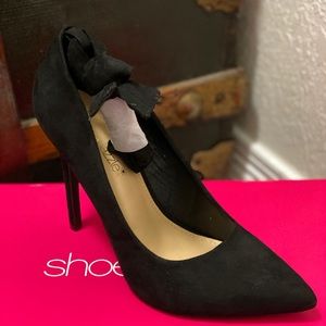 Women’s Size 8 Black Heels